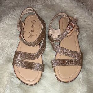 Cynthia Rowley Size 2 NWOT Gold Multi Sparkle Sandals. Great for summer!
